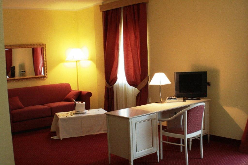 Hotel Il Duca Del Sannio Agnone Exterior photo