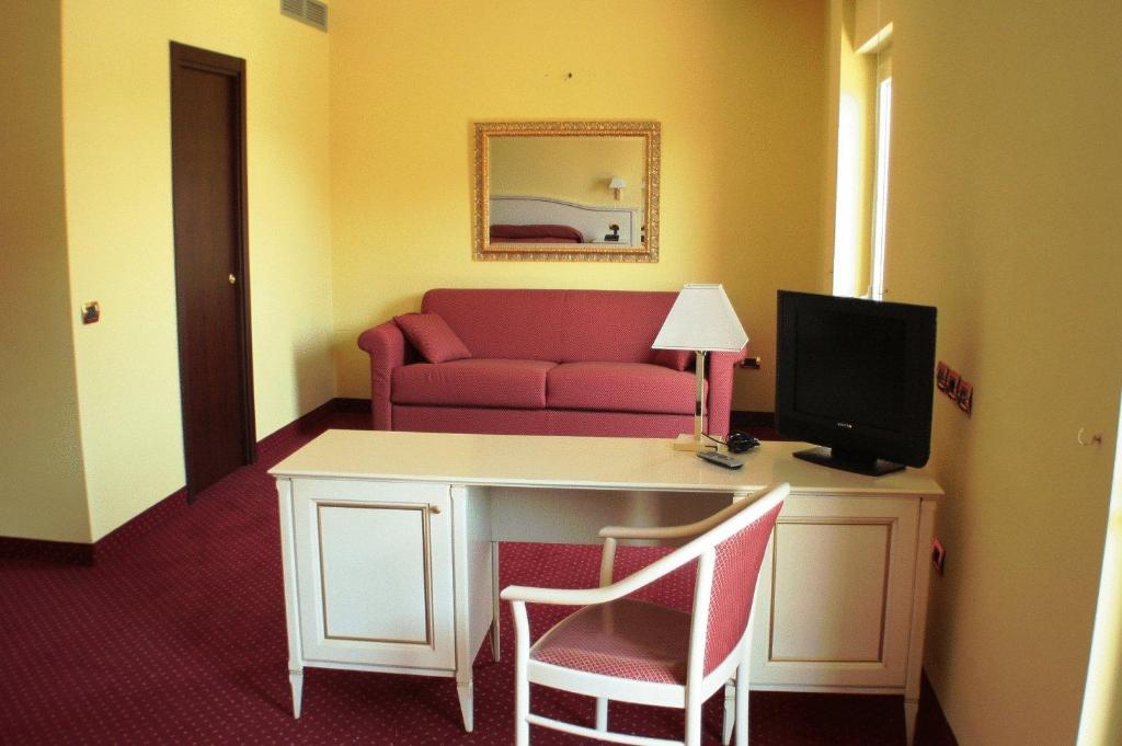 Hotel Il Duca Del Sannio Agnone Exterior photo